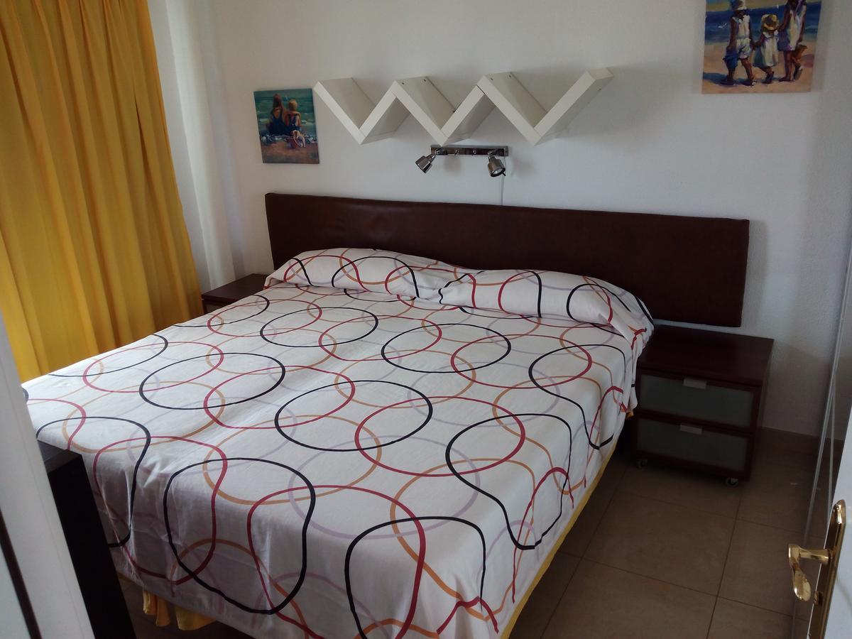 Apartamentos Los Aguacates プラヤ・デル・イングレス エクステリア 写真