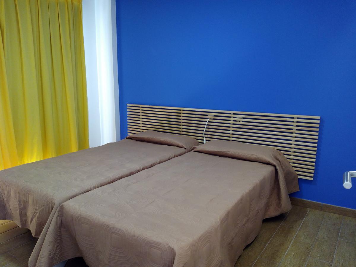Apartamentos Los Aguacates プラヤ・デル・イングレス エクステリア 写真