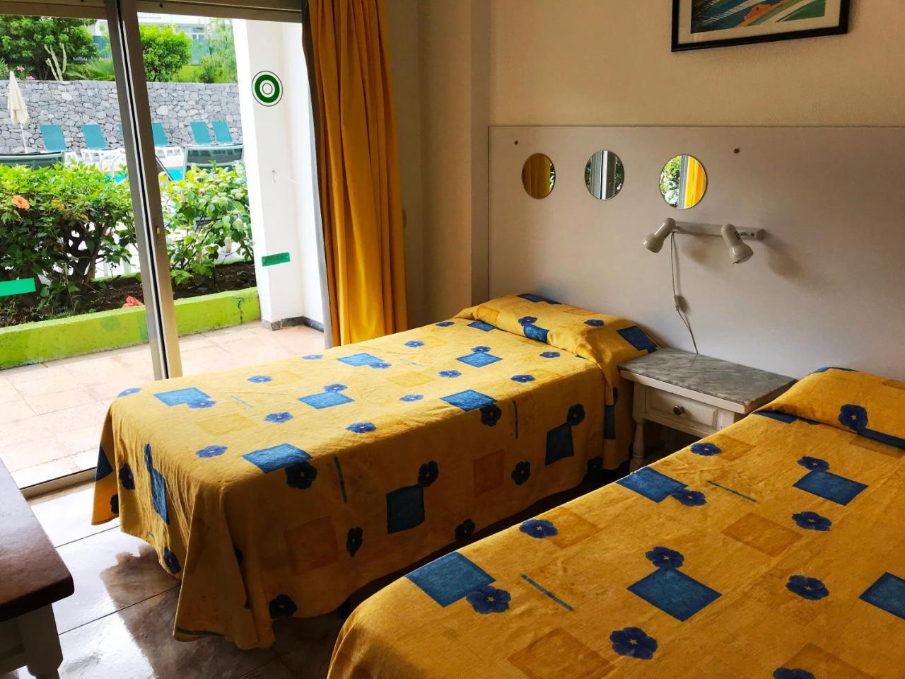 Apartamentos Los Aguacates プラヤ・デル・イングレス エクステリア 写真